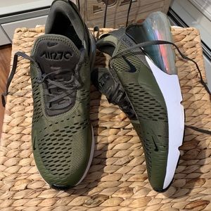 Men’s Nike Air Max 270 Army Green 9.5